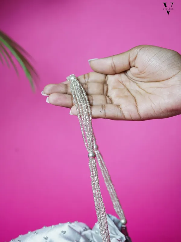 velleso_silver_potli_bag